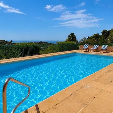 Avec Piscine Et Pool House A Valmer ヴィラ *